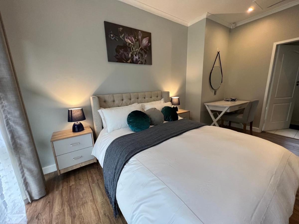 Le'Ciara Luxury Guest House Johannesburg Dış mekan fotoğraf